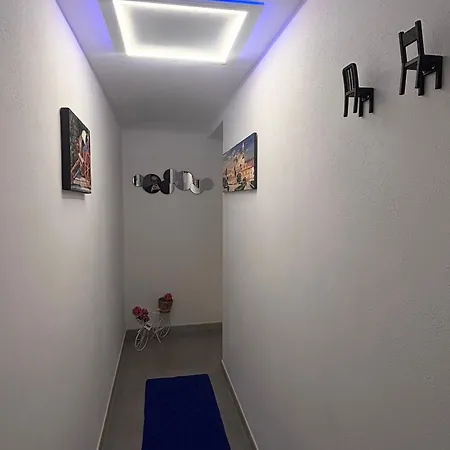 Palermo Holiday Room Apartament *